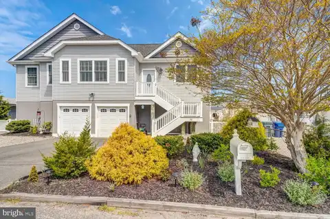 36 W BRIG DRIVE, TUCKERTON, NJ 08087