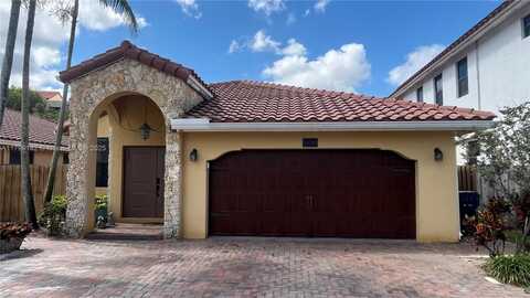 10280 NW 10th St, Miami, FL 33172