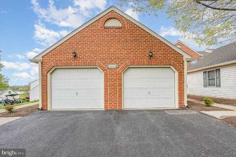 2077 RALEIGH ROAD, HUMMELSTOWN, PA 17036