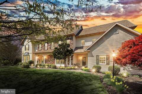 15 WETHERBURN COURT, YORK, PA 17404