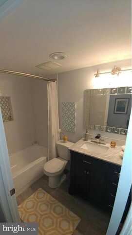 15 SILVERWOOD CIRCLE, ANNAPOLIS, MD 21403