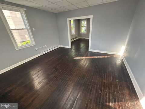121 KEYSTONE AVENUE, MIDDLETOWN, PA 17057
