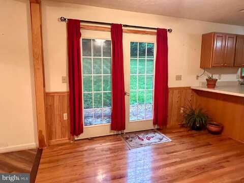 164 MOUNTAIN DRIVE, RIO, WV 26755