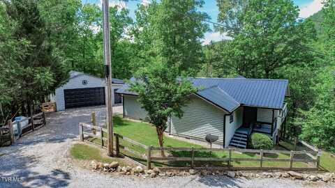 2975 Arch Rd, Cosby, TN 37722