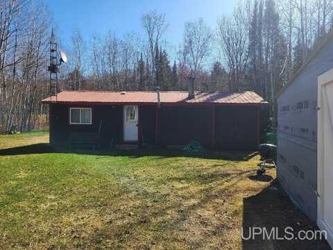 573 Gibbs City, Iron River, MI 49935