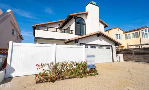 5304 Whitecap Street, Oxnard, CA 93035