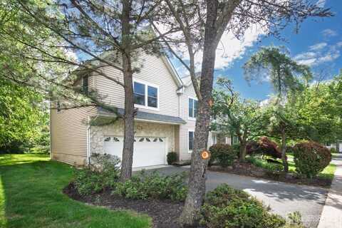 15 Pennyroyal Court, Brunswick Gardens, NJ 08540
