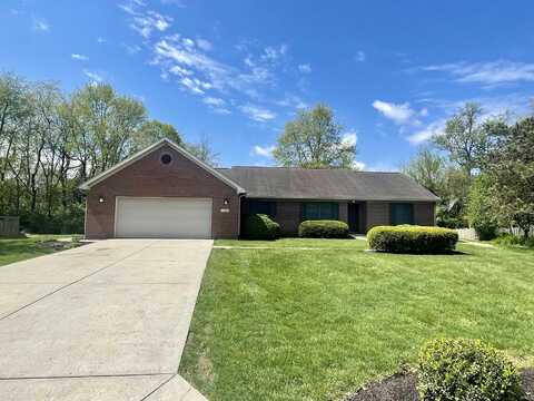 201 N Crosscreek Drive, Muncie, IN 47304