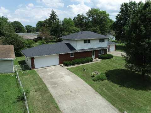 6900 S Primrose Parkway, Muncie, IN 47302