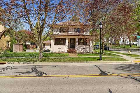 239 S East Ave, Waukesha, WI 53186