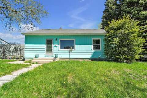 6800 W Ohio Ave, Milwaukee, WI 53219