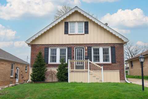 224 S 77th St, Milwaukee, WI 53214