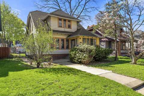 2535 N 48th St, Milwaukee, WI 53210