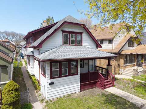 3743 N Vel R Phillis Ave, Milwaukee, WI 53212