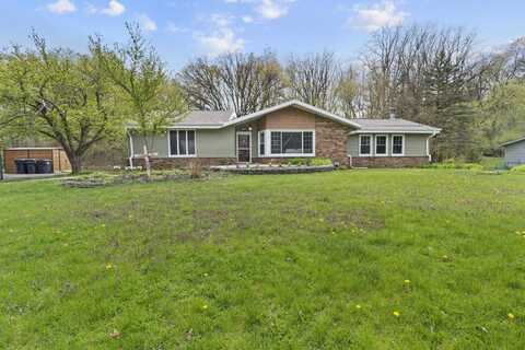 611 Mount Snowdon Rd, Wales, WI 53183