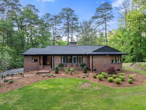 400 N CREST CIRCLE, Jasper, AL 35501