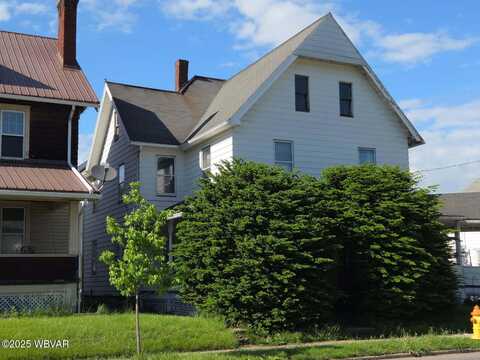 2602 W FOURTH STREET, Williamsport, PA 17701