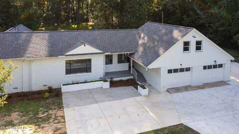 112 Louis Wilson Drive, Brandon, MS 39042