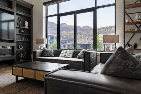 1450 W Torrey Pines RD, Hurricane, UT 84737