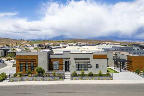 1450 W Torrey Pines RD, Hurricane, UT 84737