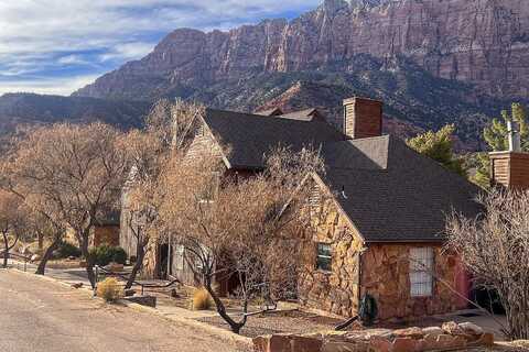 88 Stone Mountain DR, Springdale, UT 84767