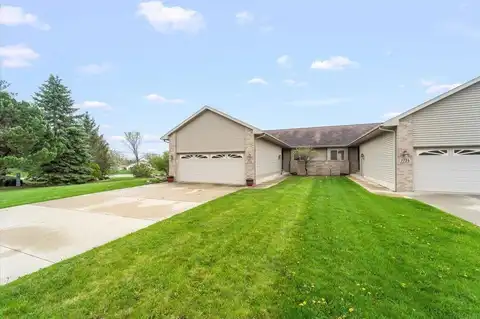 1712 Erik Road, Cedar Falls, IA 50613
