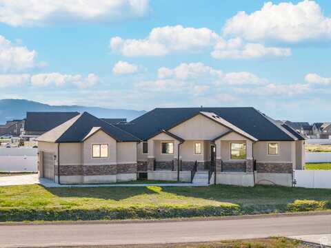 8177 N SPRING VALLEY LN, Lake Point, UT 84074