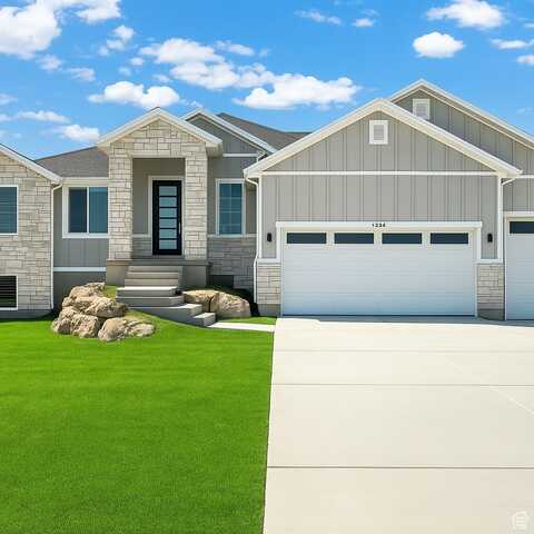 1765 W 650 S, Marriott Slaterville, UT 84404