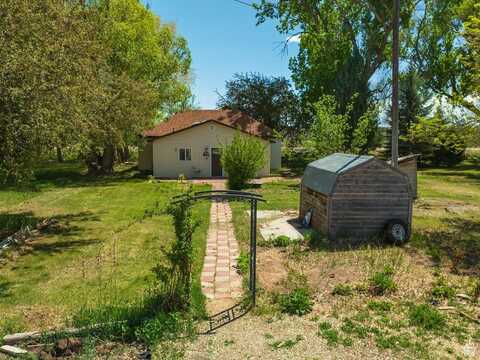50 S 400 E, Myton, UT 84052