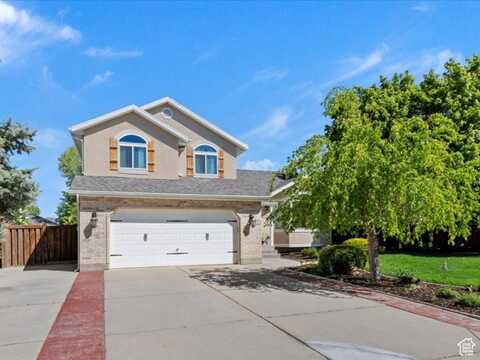 4714 W COUNTRY CLUB DR, Highland, UT 84003