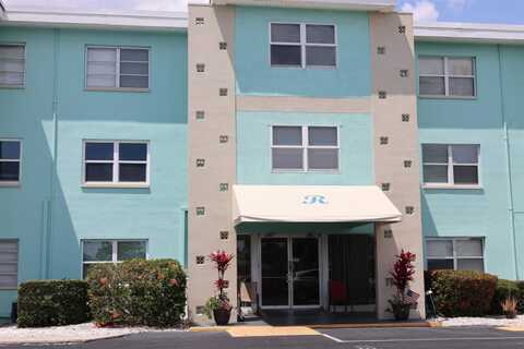 11447 PARK BOULEVARD, SEMINOLE, FL 33772
