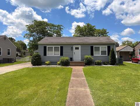 247 Navaho Dr, Paducah, KY 42001