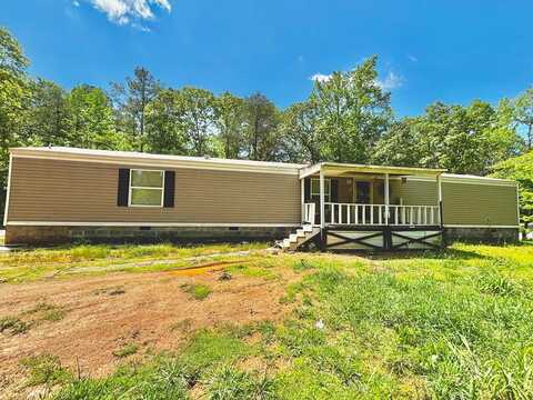 106 Valley Road, Tallapoosa, GA 30176