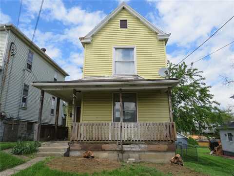 1080 Bruce St, Washington, PA 15301