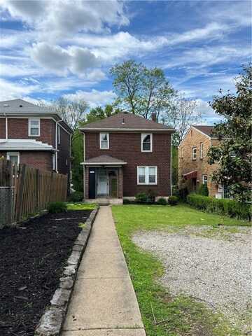 7208 Raymond St, Swissvale, PA 15218