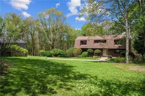 108 Crestview Drive, Evans City, PA 16033