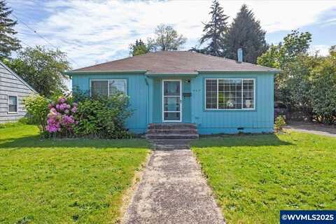 647 7th Av, Sweet Home, OR 97386
