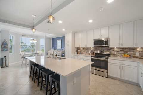 910 TIDEWATER SHORES LOOP, BRADENTON, FL 34208