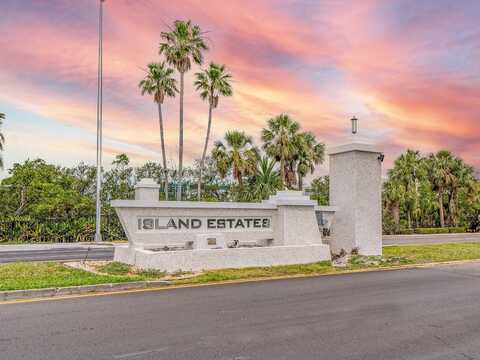105 ISLAND WAY, CLEARWATER BEACH, FL 33767