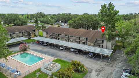 9821 113TH STREET, SEMINOLE, FL 33772