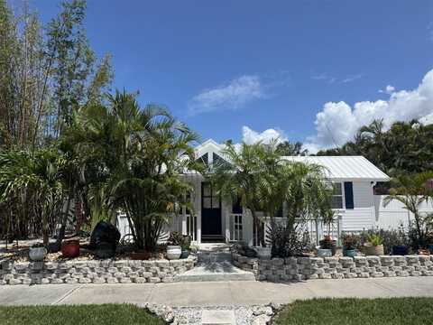 701 BROADWAY STREET, LONGBOAT KEY, FL 34228