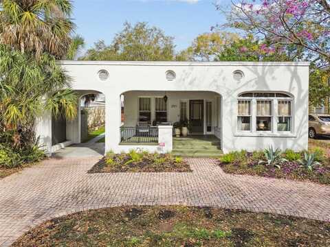2911 W ESTRELLA STREET, TAMPA, FL 33629