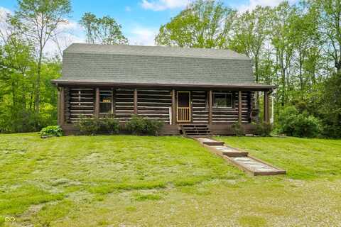 6968 S 300 W, Trafalgar, IN 46181