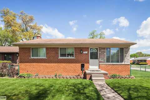 351 E Farnum, Madison Heights, MI 48071
