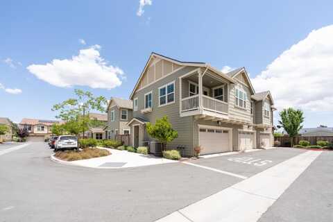130 Banano LN, MORGAN HILL, CA 95037