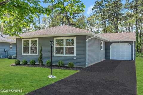 6 Reef Place, Brick, NJ 08723