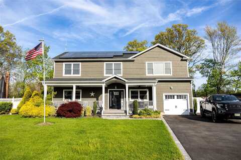 52 S Windhorst Avenue, Bethpage, NY 11714