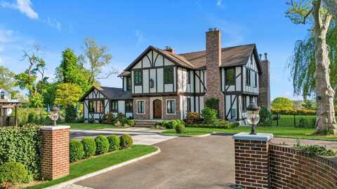 3 Prospect Lane, Sands Point, NY 11050