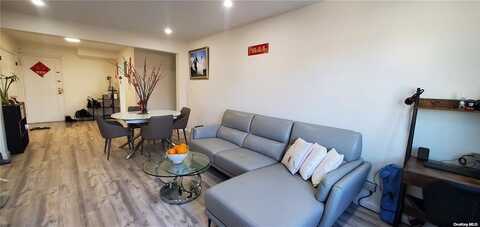 87-09 34th Ave, Jackson Heights, NY 11372