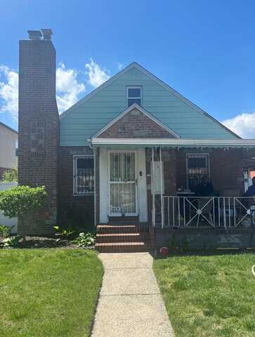 117-30 220 Street, Cambria Heights, NY 11411